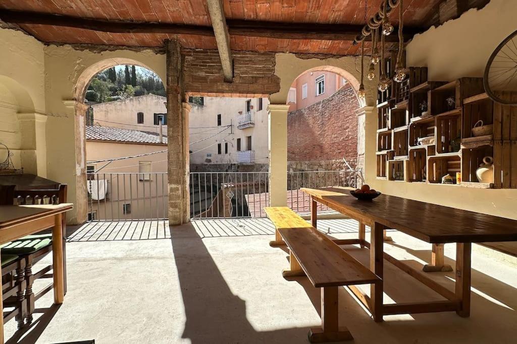 Habitacion Roca Foradada En Casa Cami De Les Aiguees Monistrol De Montserrat Ngoại thất bức ảnh